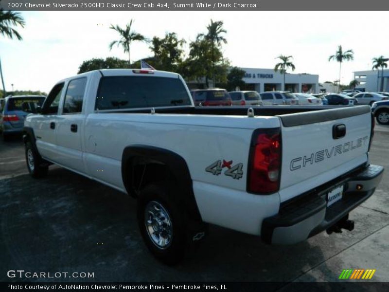 Summit White / Dark Charcoal 2007 Chevrolet Silverado 2500HD Classic Crew Cab 4x4