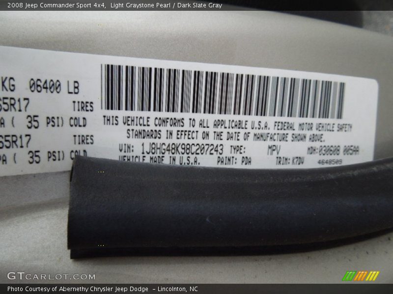 Light Graystone Pearl / Dark Slate Gray 2008 Jeep Commander Sport 4x4