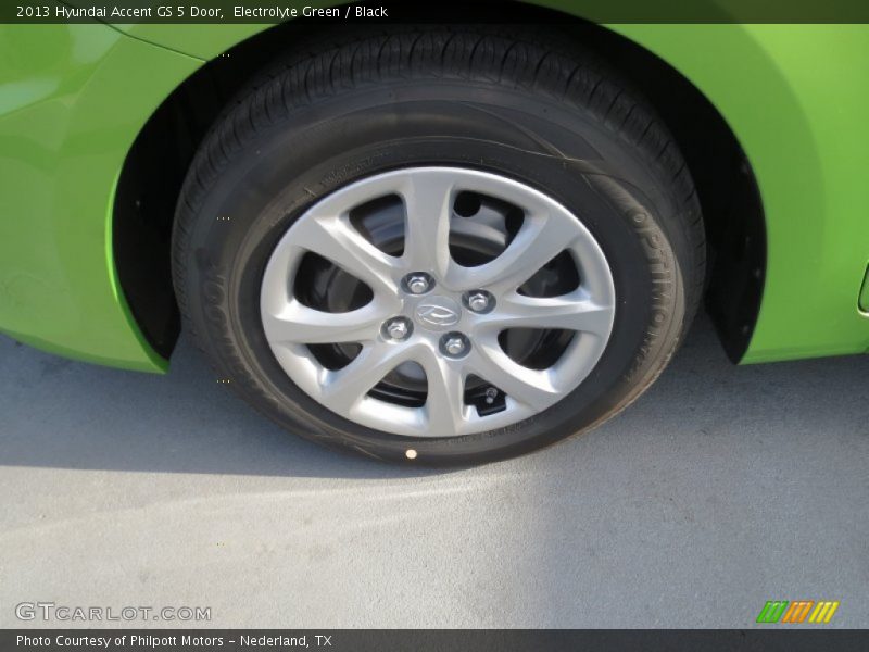  2013 Accent GS 5 Door Wheel