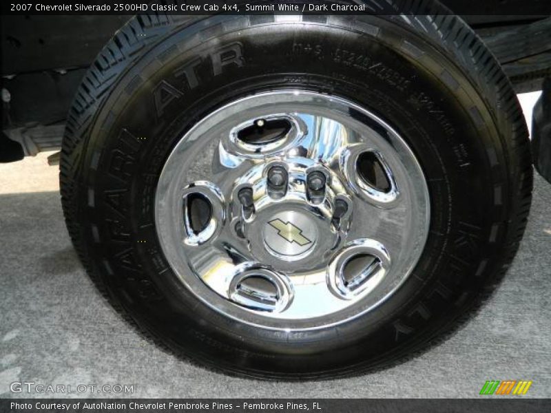 Summit White / Dark Charcoal 2007 Chevrolet Silverado 2500HD Classic Crew Cab 4x4