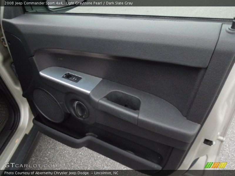 Light Graystone Pearl / Dark Slate Gray 2008 Jeep Commander Sport 4x4