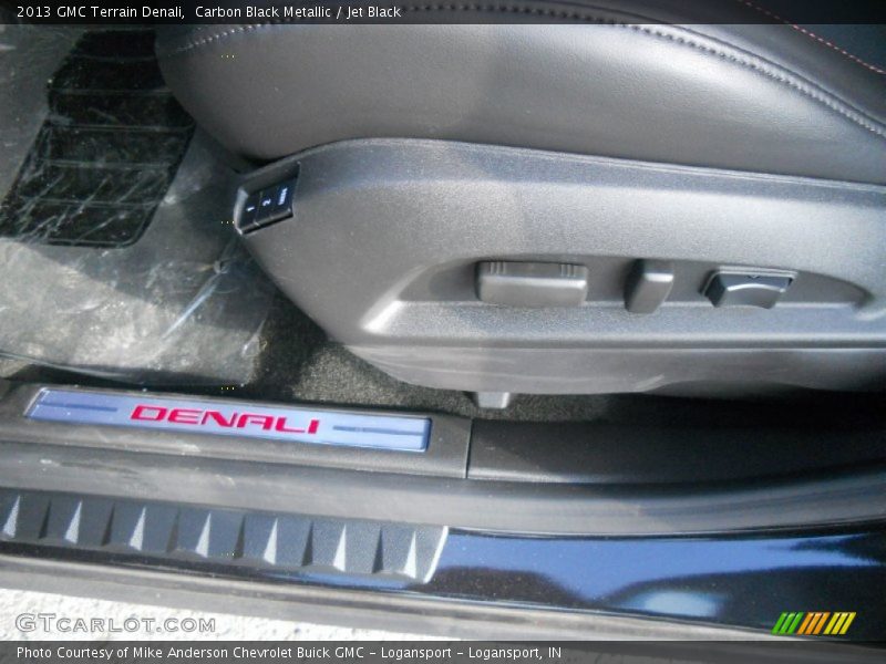 Carbon Black Metallic / Jet Black 2013 GMC Terrain Denali
