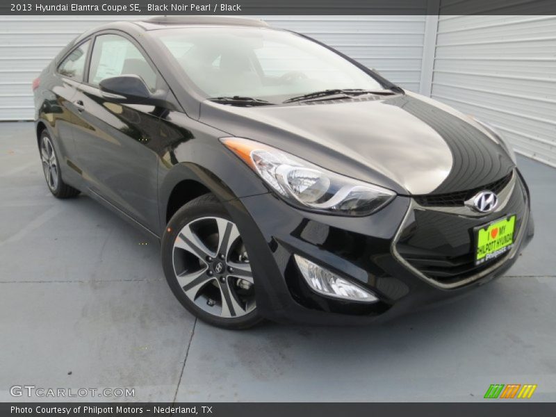 Black Noir Pearl / Black 2013 Hyundai Elantra Coupe SE