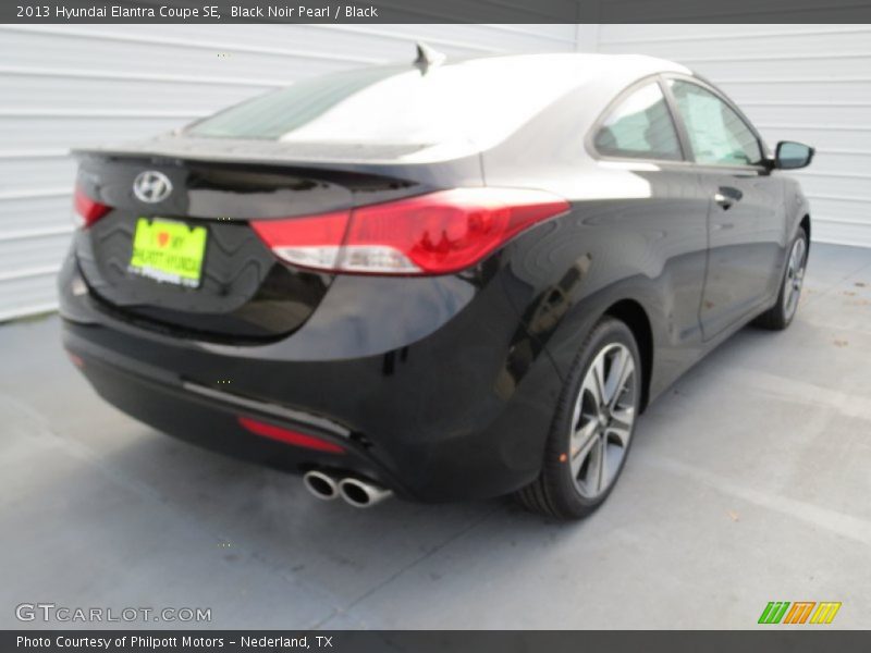 Black Noir Pearl / Black 2013 Hyundai Elantra Coupe SE
