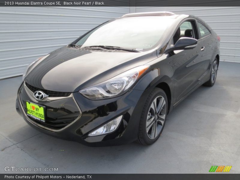 Black Noir Pearl / Black 2013 Hyundai Elantra Coupe SE