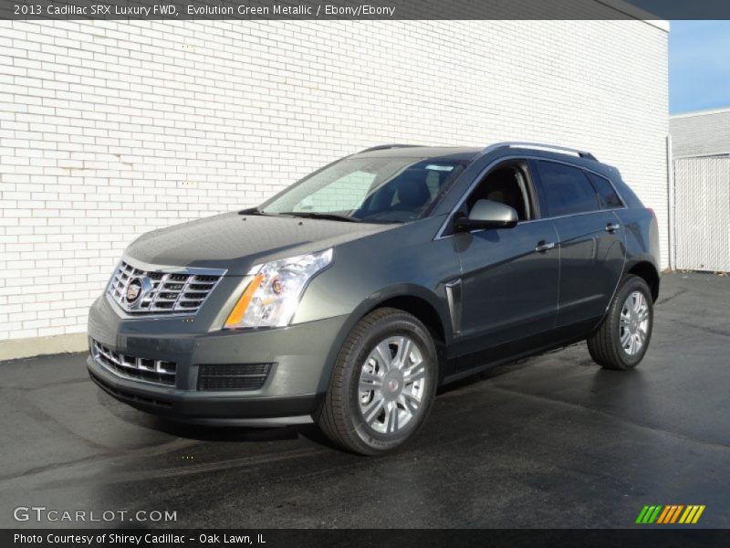 Front 3/4 View of 2013 SRX Luxury FWD