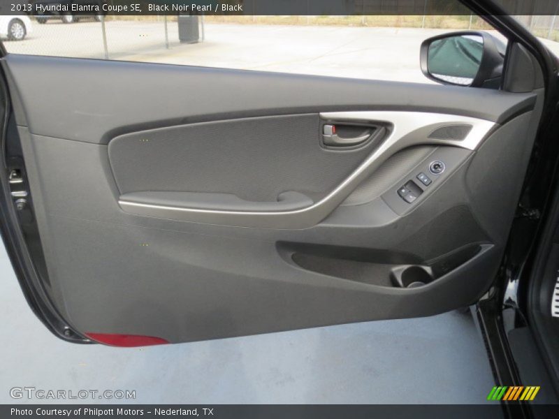 Door Panel of 2013 Elantra Coupe SE