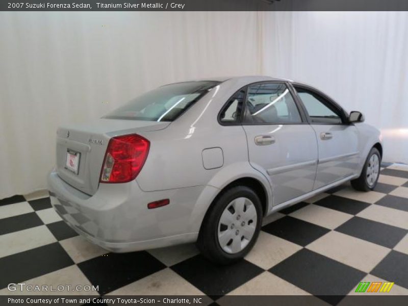 Titanium Silver Metallic / Grey 2007 Suzuki Forenza Sedan