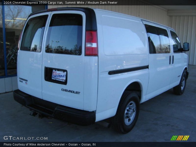 Summit White / Medium Dark Pewter 2004 Chevrolet Express 3500 Cargo Van