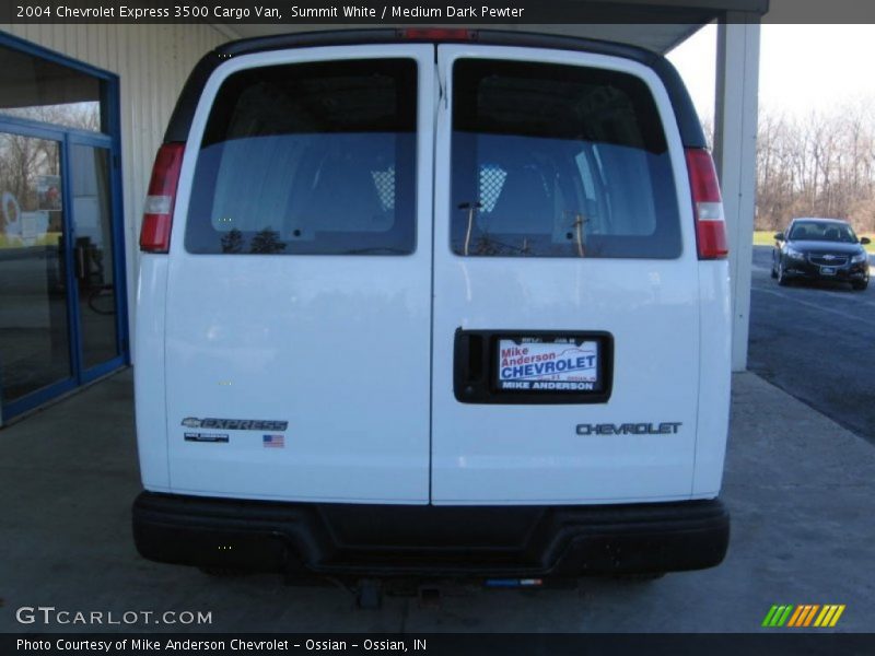 Summit White / Medium Dark Pewter 2004 Chevrolet Express 3500 Cargo Van