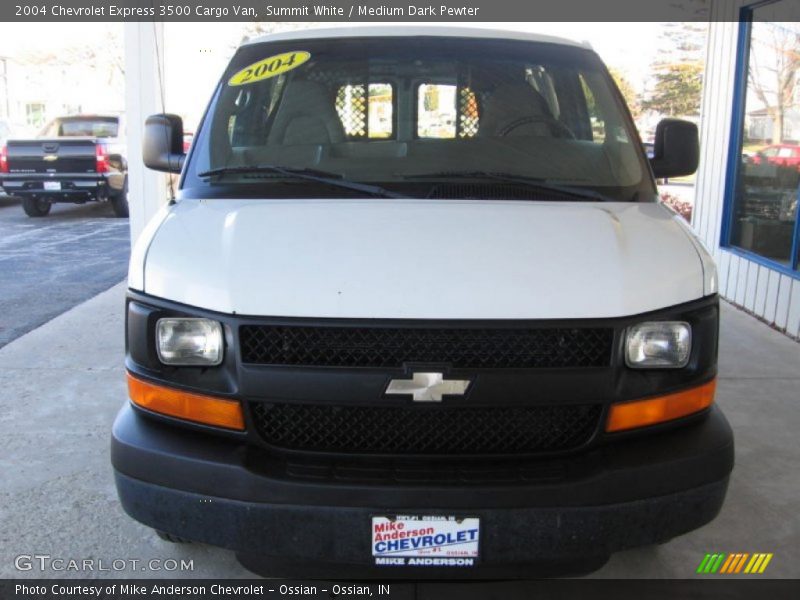 Summit White / Medium Dark Pewter 2004 Chevrolet Express 3500 Cargo Van