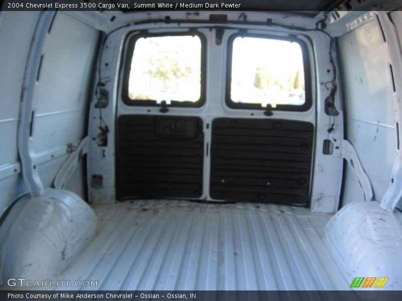 2004 Express 3500 Cargo Van Trunk