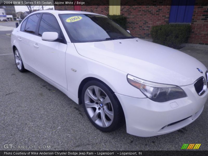 Alpine White / Beige 2004 BMW 5 Series 545i Sedan