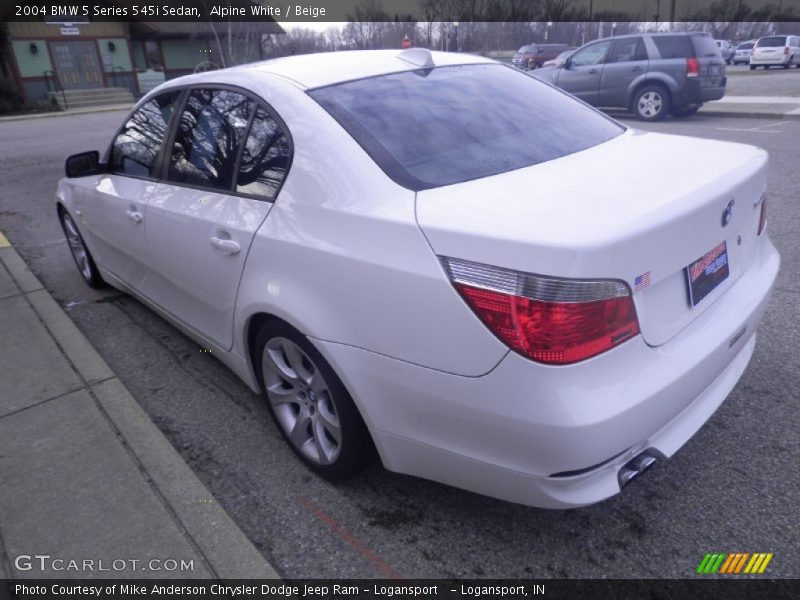 Alpine White / Beige 2004 BMW 5 Series 545i Sedan