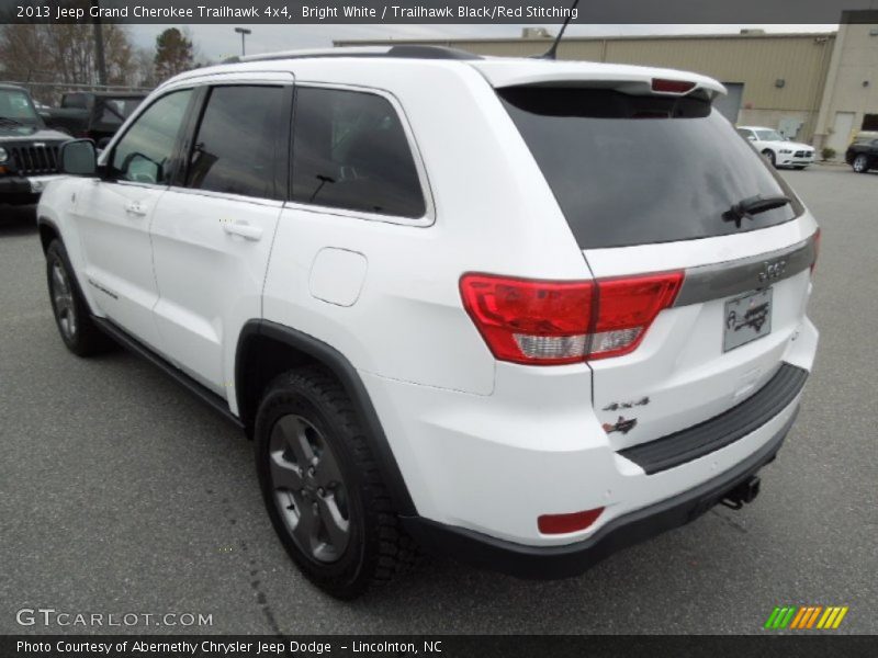 Bright White / Trailhawk Black/Red Stitching 2013 Jeep Grand Cherokee Trailhawk 4x4