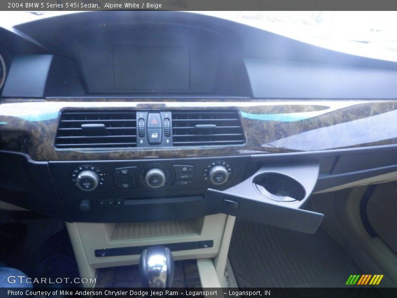 Alpine White / Beige 2004 BMW 5 Series 545i Sedan