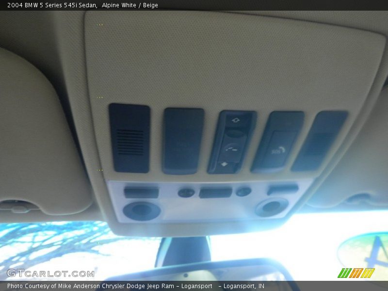 Alpine White / Beige 2004 BMW 5 Series 545i Sedan