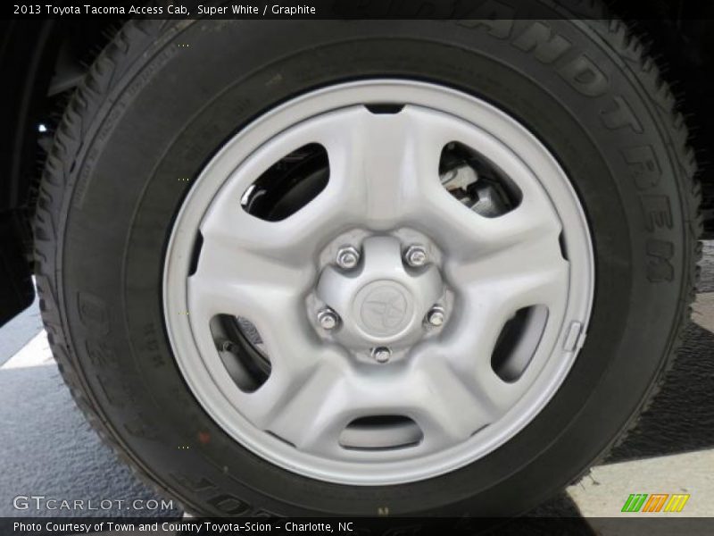 Super White / Graphite 2013 Toyota Tacoma Access Cab