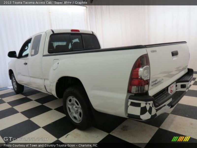 Super White / Graphite 2013 Toyota Tacoma Access Cab