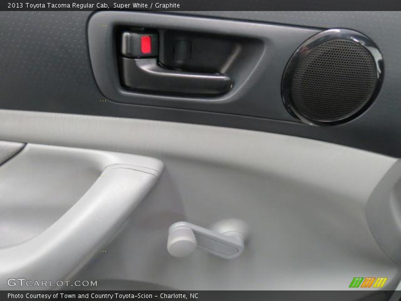 Super White / Graphite 2013 Toyota Tacoma Regular Cab