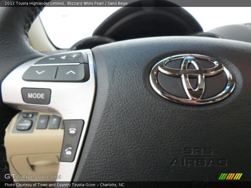 Blizzard White Pearl / Sand Beige 2013 Toyota Highlander Limited