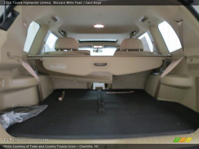 Blizzard White Pearl / Sand Beige 2013 Toyota Highlander Limited