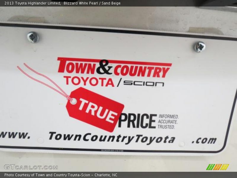 Blizzard White Pearl / Sand Beige 2013 Toyota Highlander Limited