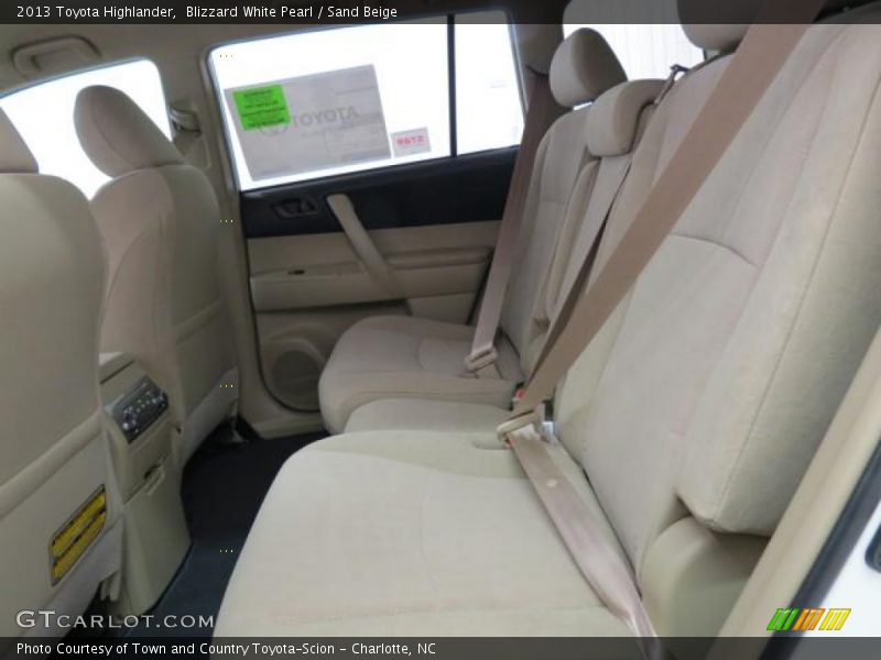 Blizzard White Pearl / Sand Beige 2013 Toyota Highlander