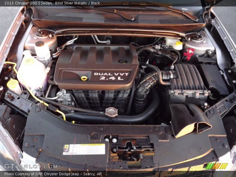 Billet Silver Metallic / Black 2013 Chrysler 200 S Sedan