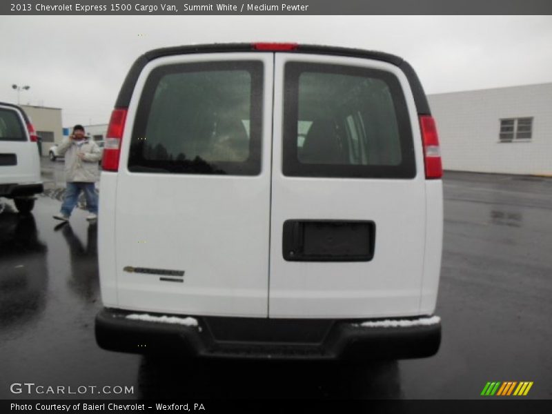 Summit White / Medium Pewter 2013 Chevrolet Express 1500 Cargo Van