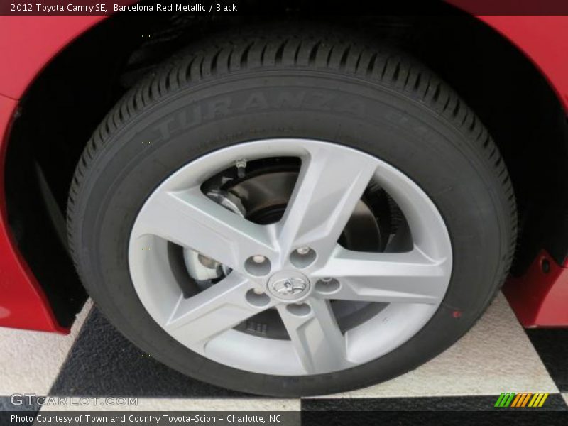 Barcelona Red Metallic / Black 2012 Toyota Camry SE