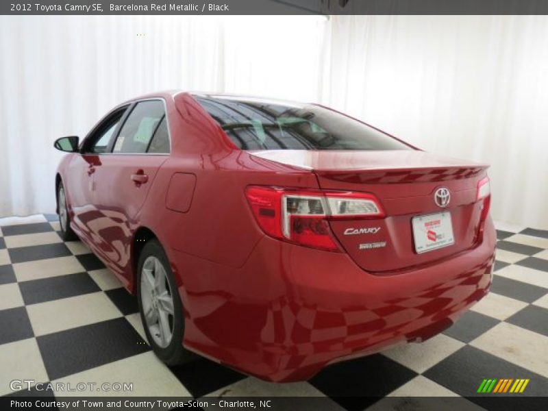 Barcelona Red Metallic / Black 2012 Toyota Camry SE