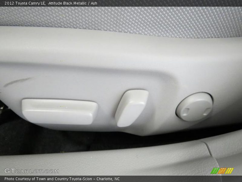 Attitude Black Metallic / Ash 2012 Toyota Camry LE