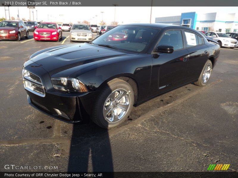 Pitch Black / Black 2013 Dodge Charger SE