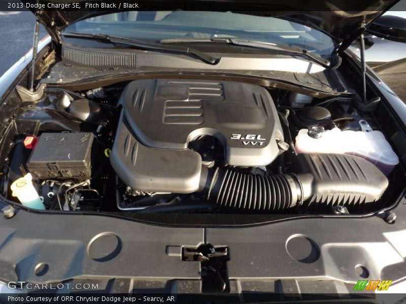 Pitch Black / Black 2013 Dodge Charger SE