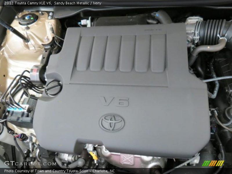 Sandy Beach Metallic / Ivory 2012 Toyota Camry XLE V6