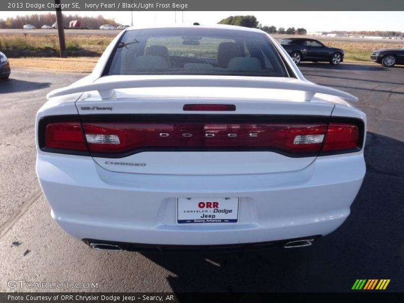 Ivory Pearl / Black/Light Frost Beige 2013 Dodge Charger SE