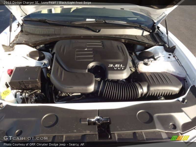 Ivory Pearl / Black/Light Frost Beige 2013 Dodge Charger SE