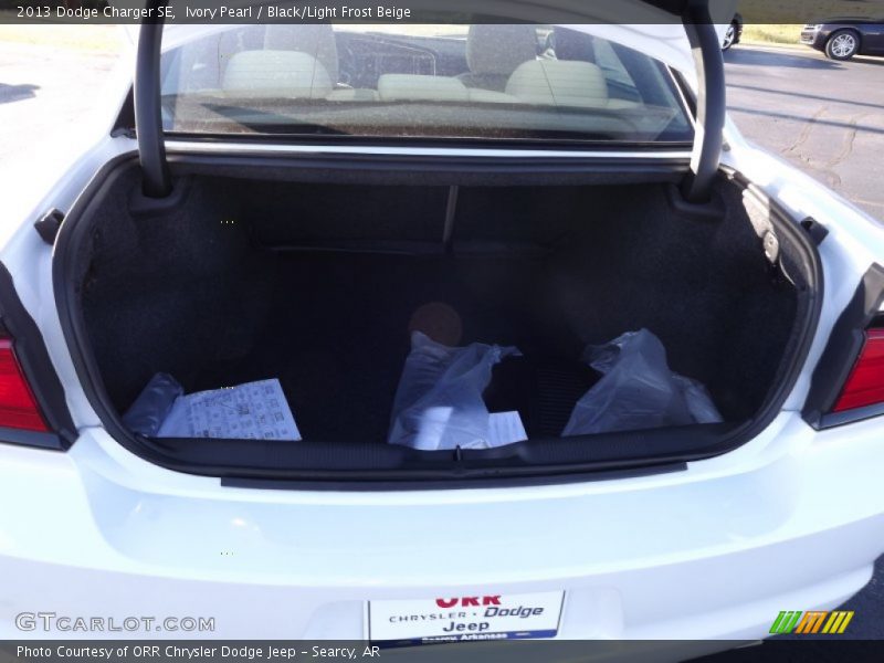 Ivory Pearl / Black/Light Frost Beige 2013 Dodge Charger SE