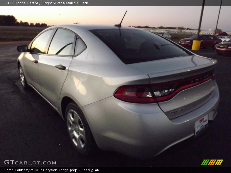 Bright Silver Metallic / Black 2013 Dodge Dart SE