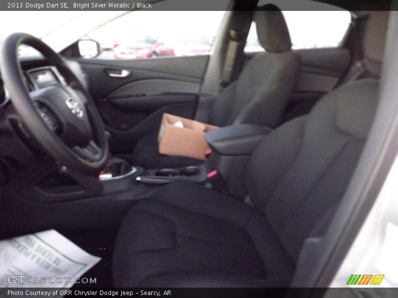 Bright Silver Metallic / Black 2013 Dodge Dart SE