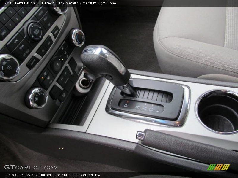 Tuxedo Black Metallic / Medium Light Stone 2011 Ford Fusion S