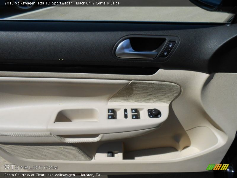 Black Uni / Cornsilk Beige 2013 Volkswagen Jetta TDI SportWagen