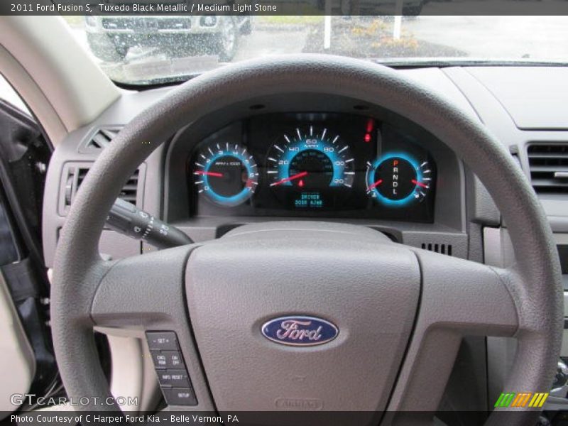 Tuxedo Black Metallic / Medium Light Stone 2011 Ford Fusion S