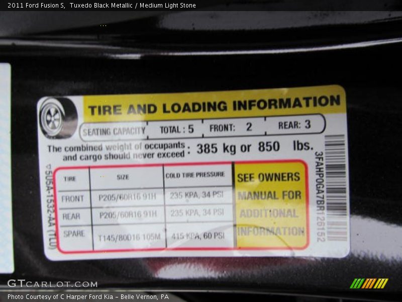 Tuxedo Black Metallic / Medium Light Stone 2011 Ford Fusion S