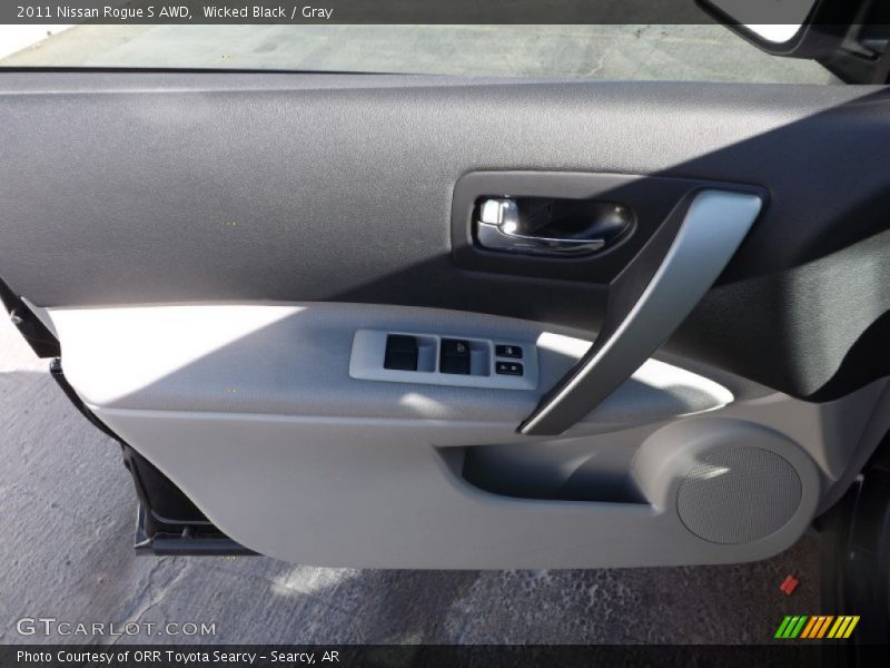 Wicked Black / Gray 2011 Nissan Rogue S AWD