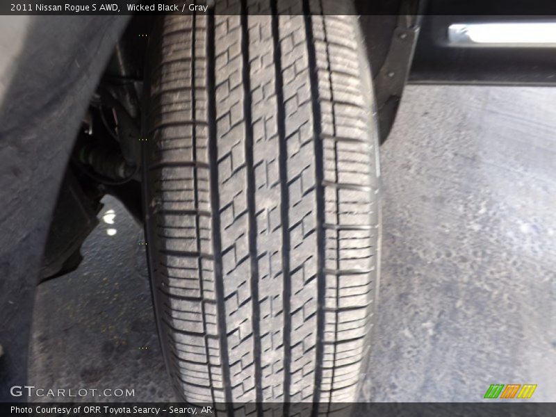 Wicked Black / Gray 2011 Nissan Rogue S AWD