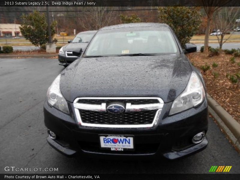 Deep Indigo Pearl / Ivory 2013 Subaru Legacy 2.5i