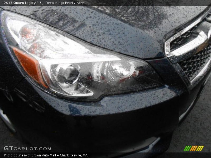Deep Indigo Pearl / Ivory 2013 Subaru Legacy 2.5i
