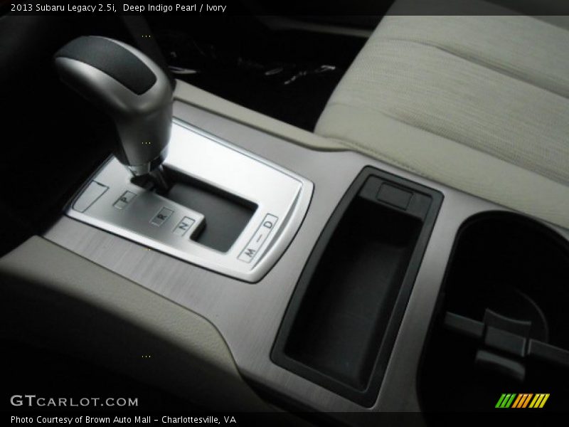 Deep Indigo Pearl / Ivory 2013 Subaru Legacy 2.5i